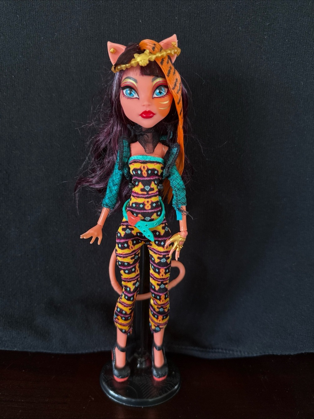 Mattel Monster High Clawdeen Wolf Doll - Orange, Black, Teal, Purple